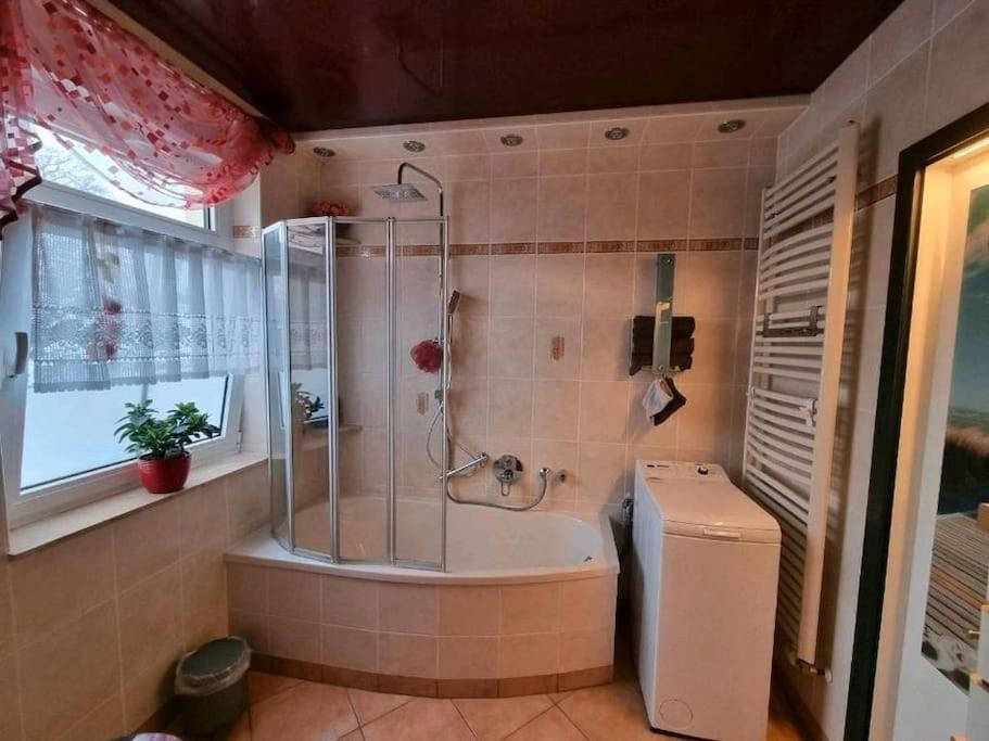 Ferienwohnung *Zur Weinbergstrasse* Lauta Exteriér fotografie