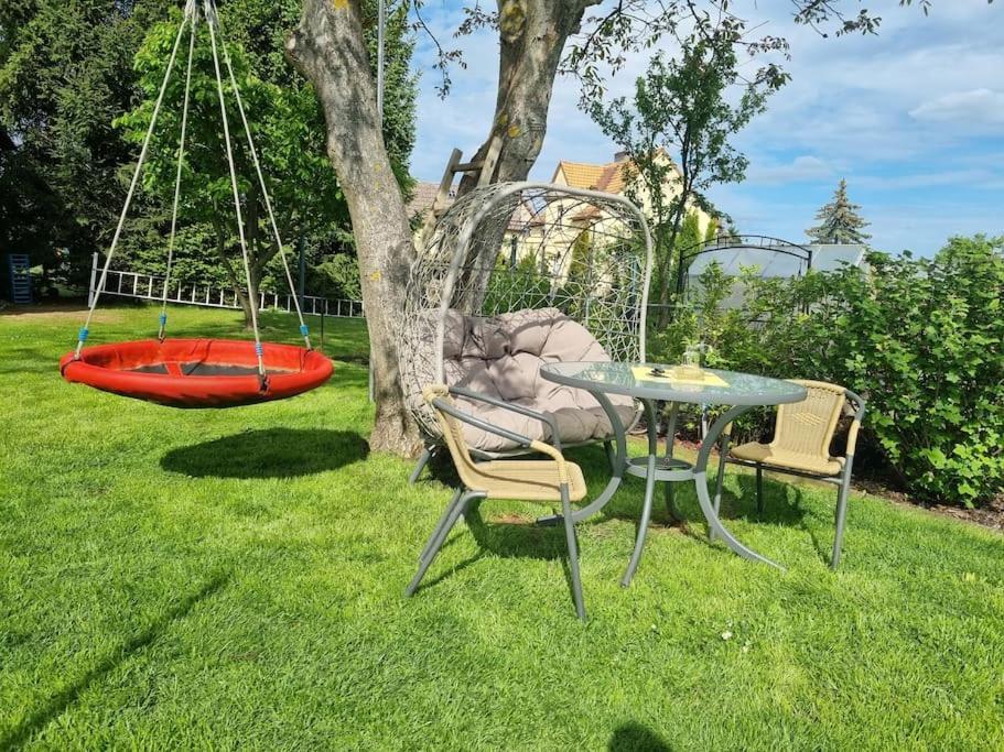 Ferienwohnung *Zur Weinbergstrasse* Lauta Exteriér fotografie